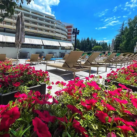 Bellevue - Metropol 4* 라가딘